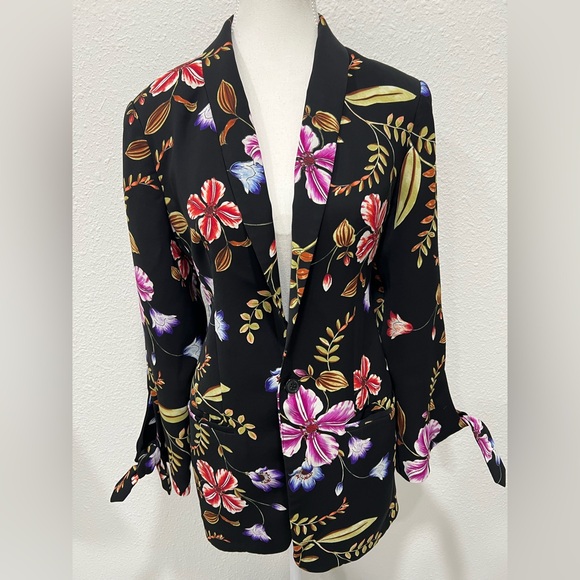 EXPRESS Floral Tie Sleeve Boyfriend Blazer EUC - Picture 3 of 11